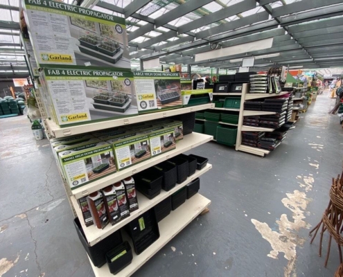 Markham Grange Garden Centre - Sundries & Propagation